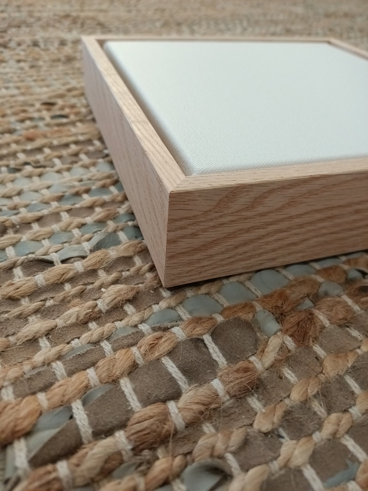 2 Pack Stretch Canvas with Raw Natural Oak Float Frame Set 30 x 30cm |